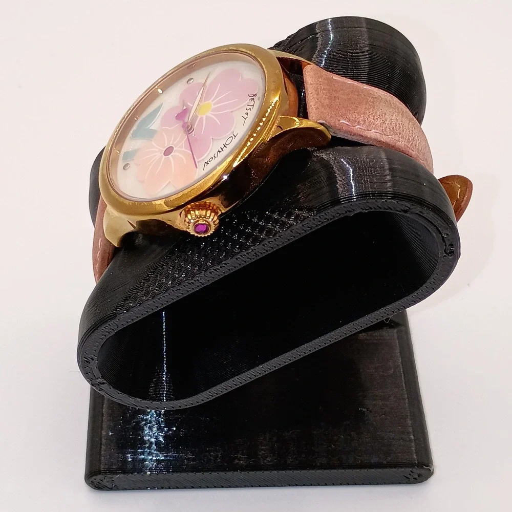 Betsey Johnson Floral Wristwatch Women OS Pink Gold Tone Leather Band BJ00470-09